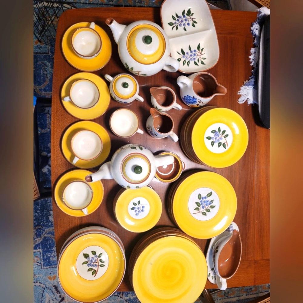 Huge Blueberry Stangl Pottery Set 55 Pieces